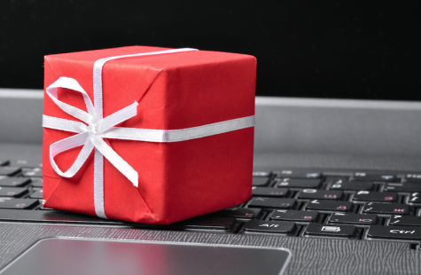 Digital Paw Print Holiday Gift Guide: Deck the halls with cords and cables