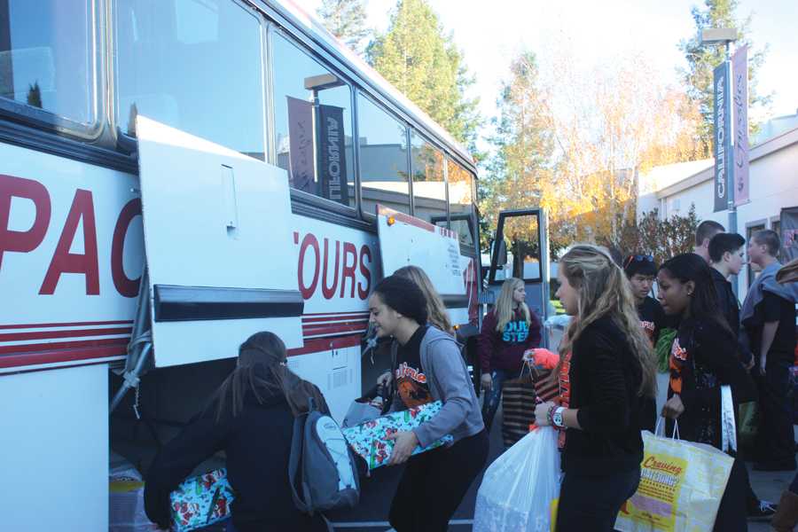 Volunteers bring cheer