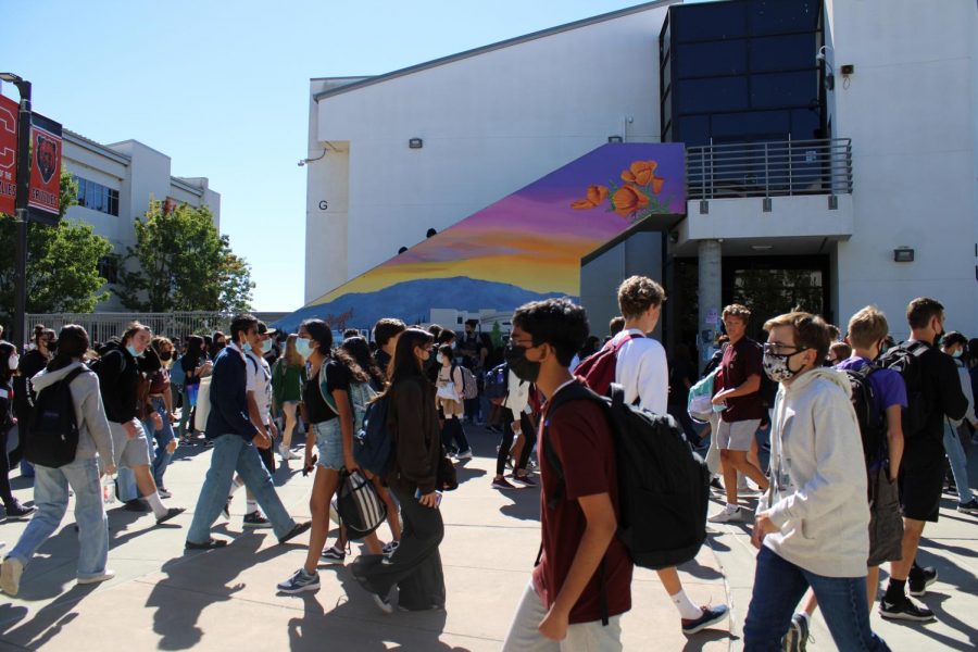 Cal High students walk to their classes on campus, something most haven’t done since March 2020.
