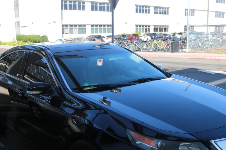 In Cal High’s back parking, a majority of cars display the required permit on the rearview mirror.  However, about 20 percent of cars from a random sample did not display permits.