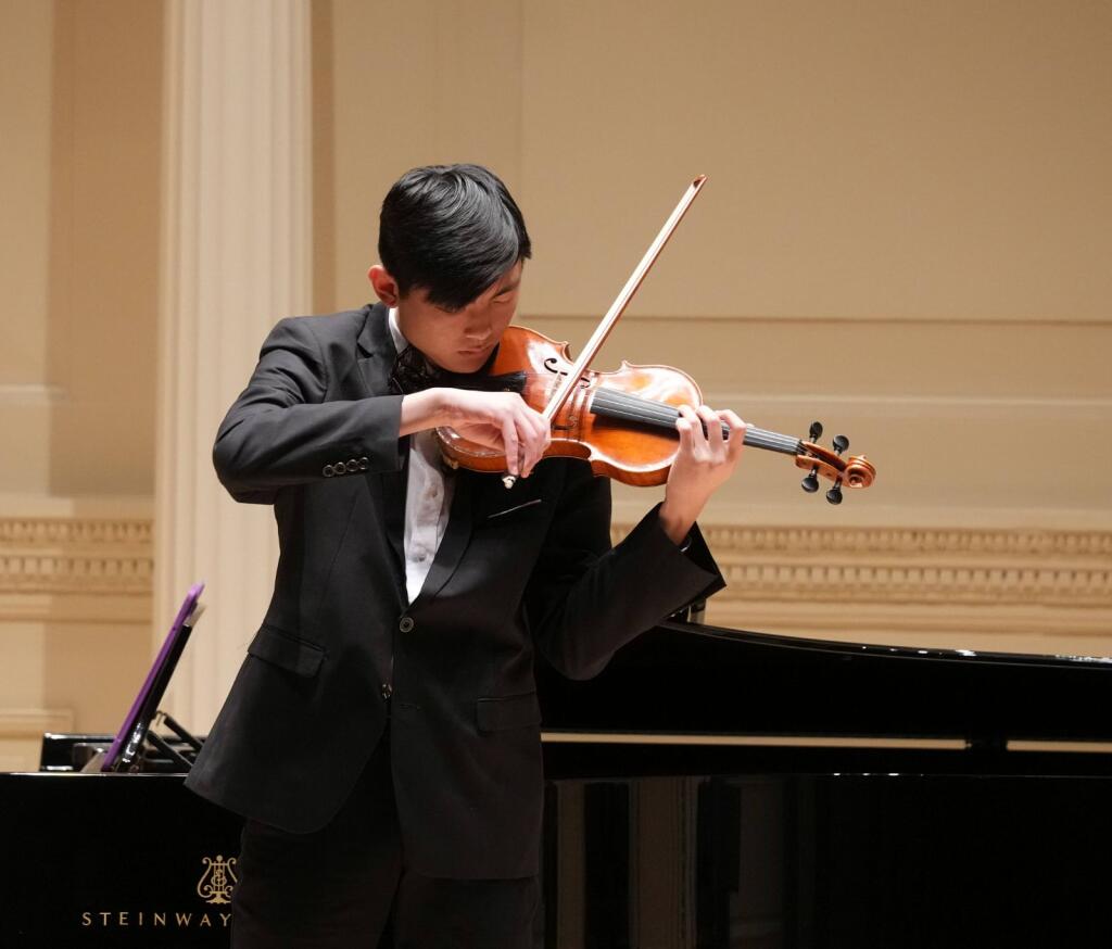 Aaron+Hsi+performed+at+Carnegie+Hall+in+the+spring+of+2022.+He+is+the+concertmaster+for+Cal+High%E2%80%99s+orchestra+this+year.