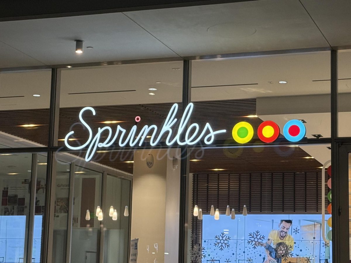 While the sign may still be up and lights still on,  Sprinkles Cupcakes in San Ramon’s City Center is closed. The company announced it was closing all of its stores on Dec. 31, 2025.